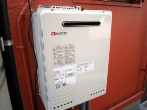 名古屋市中区 給湯器工事店 ノーリツ（GT-2050SAWXBL 13A） 壁掛け型 ガス給湯器交換工事
