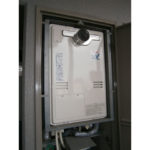 名古屋市港区 PS扉内設置型 リンナイ（ RUFH-V2403AT2-3(B)13A） ガス給湯熱源機取替工事