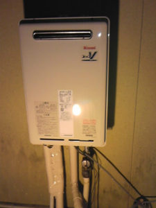 三重県四日市市 リンナイ（RUF-A2000SAW 13A） ガス給湯器取替工事