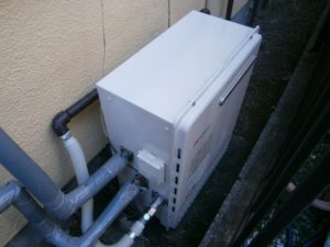 名古屋市守山区 即日工事 ノーリツ（GRQ-2050SAX　13A） 据置型給湯器取替工事