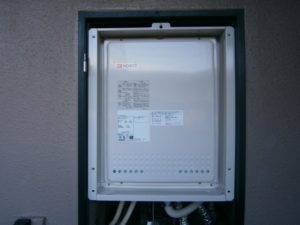 愛知県安城市 PS扉内設置型給湯器 ノーリツ（GT-2050SAWX-TB） 給湯器交換工事