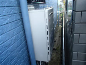 愛知県あま市 壁掛け型 ノーリツ（GT-2050SAWX） ガス給湯器取替工事