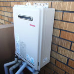 名古屋市千種区 リンナイ（RUX-A1610W-E(13A)） 壁掛け型 ガス給湯器取替工事