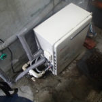名古屋市昭和区 ノーリツ（GT-2450ARX(13A)） 据置型 ガス給湯器取替 浴室シャワー水栓同時取替工事