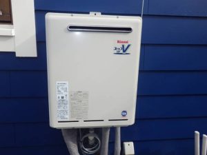 名古屋市千種区 即日対応 給湯器取替 リンナイ（RUF-A2400SAW+MBCTW-171） 壁掛け型 ガスふろ給湯器取替工事