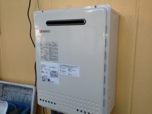 名古屋市中村区 壁掛型 ノーリツ( GT-2450SAWX) ガス給湯器取替工事