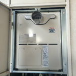 愛知県岡崎市 PS扉内設置型 リンナイ(RVD-A2400SAT(A)) ガス給湯器取替工事