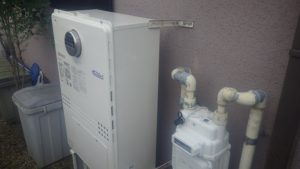 三重県四日市 熱源機給湯器 ノーリツ エコジョーズ(GTH-C2451SAWX6H 1BL) ガス給湯器取替工事