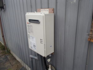 愛知県岡崎市 ガス給湯器取替 ノーリツ(GQ-2039WS) 据置型ガス給湯器工事