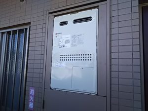 横浜市青葉区市ヶ尾町 ノーリツ(GTH-2444AWX-1) PS扉内設置型ガス給湯器取替工事