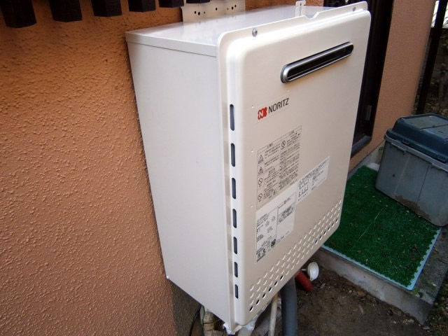 名古屋市緑区 給湯器交換店 ノーリツ(GT-1650SAWXBL13A) 壁掛けガス給湯器交換工事