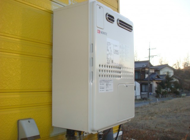 愛知県小牧市 ノーリツ（GTH-2445SAWXBL） 壁掛け型 ガス給湯器取替工事