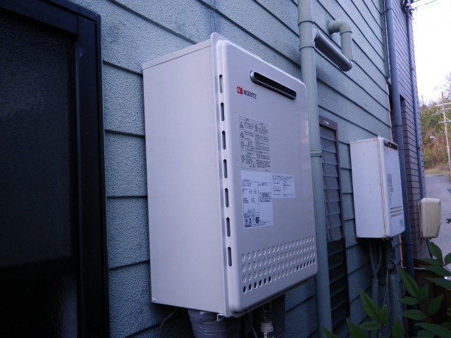 愛知県春日井市 ノーリツ（GT-2050SAWX　13A） 壁掛け型 給湯器取替工事