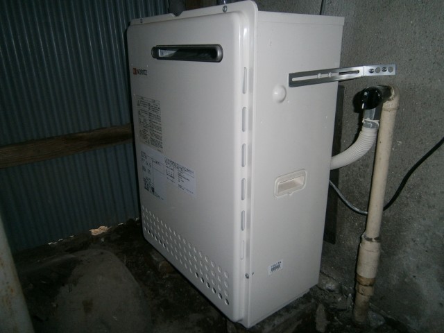 名古屋市中村区 ノーリツ（GT-1650SARX） 据置型 ガス給湯器取替工事