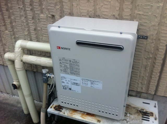 名古屋市緑区 ノーリツ（GT-2050SARX） 据置型給湯器取替工事