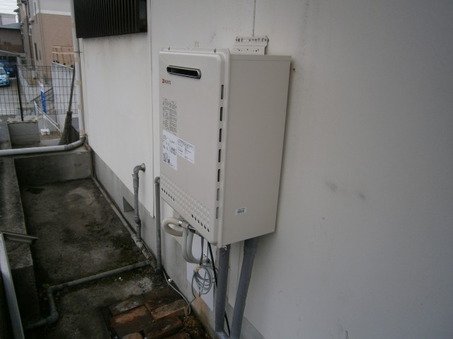 名古屋市天白区 壁掛け型 ノーリツ（GT-2050SAWX） ガス給湯器取替工事