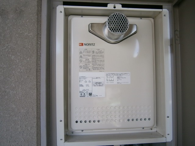 愛知県尾張旭市 PS扉内設置型 ノーリツ（GT-2450SAWX-T） 給湯器取替工事