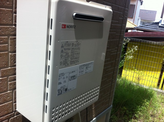 愛知県豊田市 ノーリツ（GT-2450SAWX） 壁掛け型給湯器取替工事