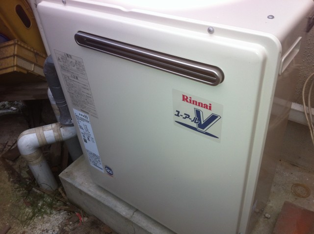 愛知県瀬戸市 リンナイ（RFS-A2003SA） 据置型 ガス給湯器取替工事