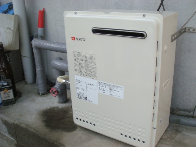 岐阜県可児市 据置型給湯器 ノーリツ（ GRQ-2050SAXBL） ガス給湯器取替工事