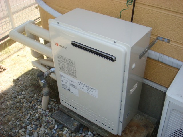 名古屋市守山区 据置型給湯器取替工事店 ノーリツ（GT-2050SARX BL13A） ガス給湯器取替工事