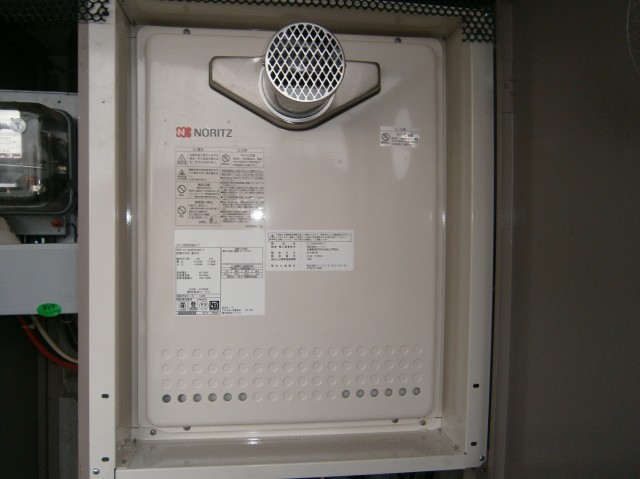 愛知県日進市  PS扉内設置型給湯器取替工事店 ノーリツ（ＧＴ-2450ＳＡＷＸ-Ｔ　13Ａ） ガス給湯器取替工事