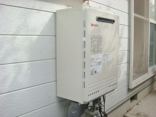 名古屋市天白区 壁替型給湯器 ノーリツ（GT-1650SAWXBL） ガス給湯器取替工事