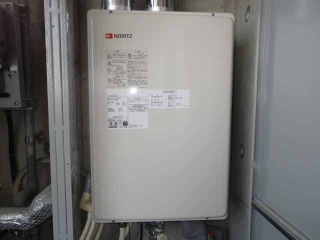 愛知県瀬戸市 ノーリツ（GT-2051AWX-FF） 壁掛け型ガス給湯器取替工事