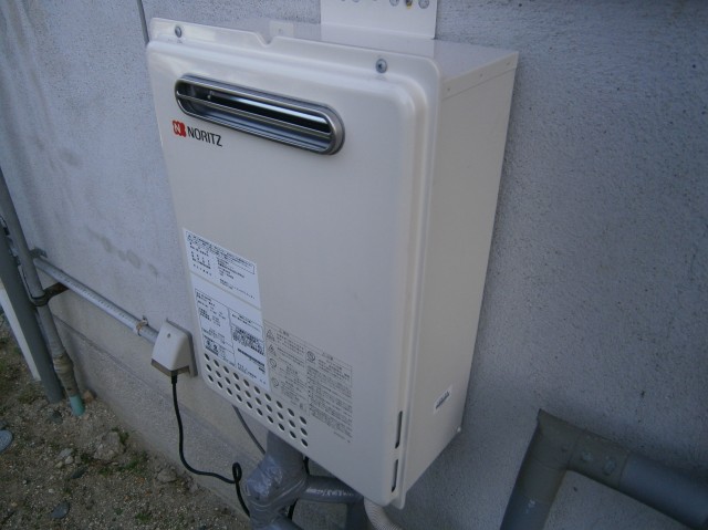 愛知県春日井市 ノーリツ（ GQ-2037WS　13A） 壁掛け型給湯器取替工事