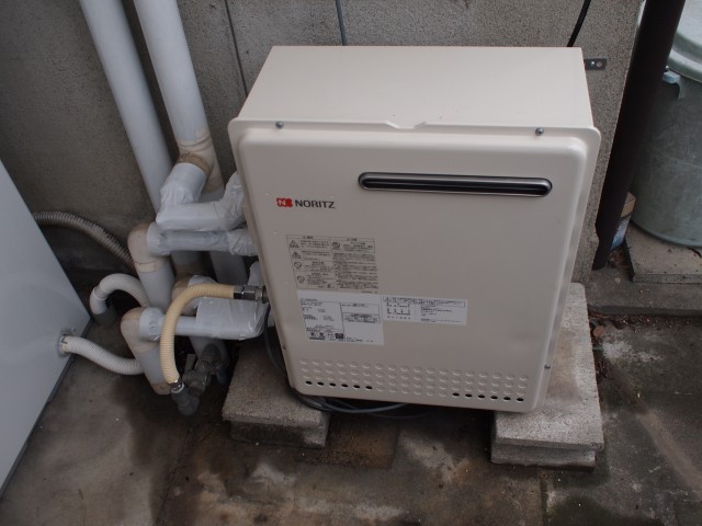 愛知県一宮市 ノーリツ（GT-2050SARX） 据置型 ガス給湯器交換工事
