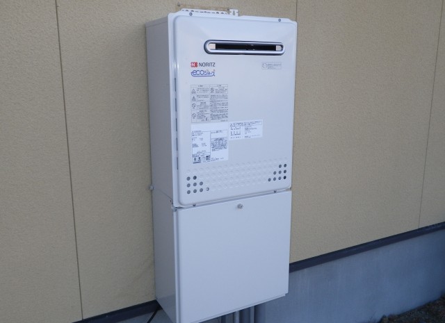 三重県四日市市 エコジョーズ取替 ノーリツ（GT-C2452SAWX） 壁掛け型 ガスふろ給湯器交換工事