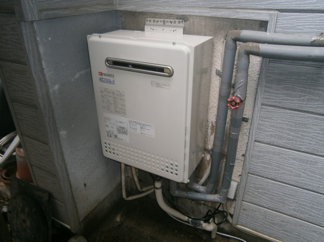 名古屋市西区 エコジョーズ取替 ノーリツ（GT-C1652SAWX 13A） 壁掛け型給湯器取替交換工事