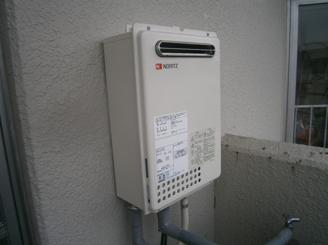 名古屋市昭和区 壁掛け型給湯器 ノーリツ（GQ-2437WS） 給湯器取替工事