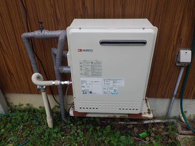 愛知県名古屋市南区 据置型給湯器 ノーリツ（GRQ-2050SAX） ガスふろ給湯器取替工事