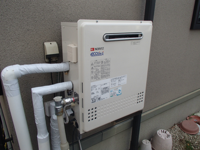 愛知県春日井市 エコジョーズ 壁掛け型 ノーリツ（ GT-C2452ARX） ガス給湯器取替工事