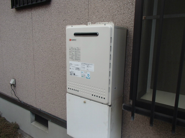 愛知県知多市 ノーリツ（GT-2050SAWX(13A)） 壁掛け型 ガス給湯器取替工事