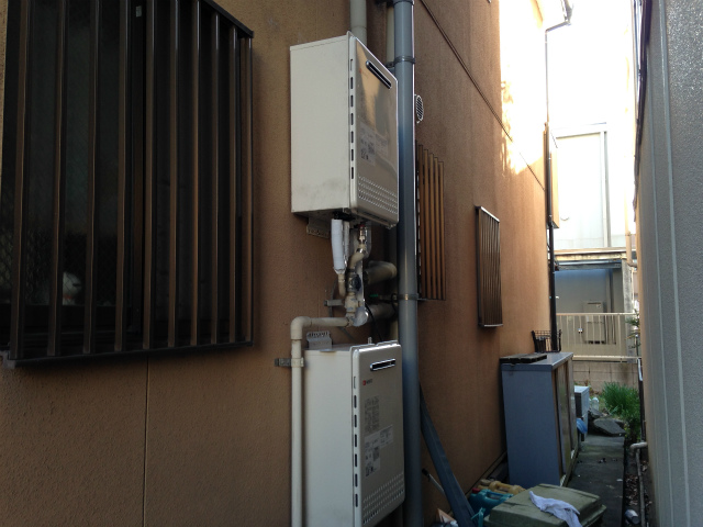 名古屋市千種区 壁掛け型 ノーリツ（GT-2050SAWX 13A 2台） ガス給湯器取替工事
