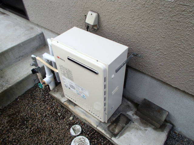岐阜県可児市 ノーリツ（GT-2450SARX(LPG)） 据置型ガス給湯器取替工事