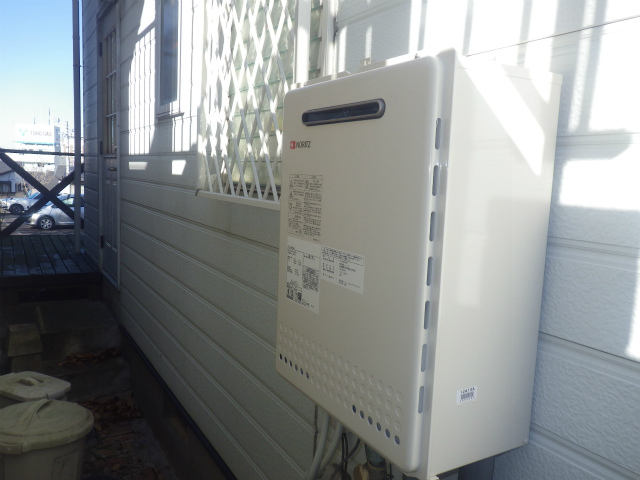 愛知県瀬戸市 ノーリツ（GT-2450SAWX 13A） 壁掛け型 ガス給湯器取替工事