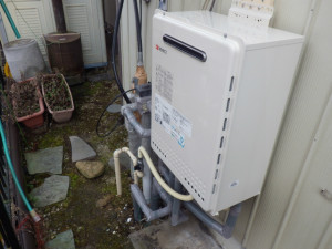岐阜県可児市 壁掛け型 ノーリツ（GT-2050SAWX） ガス給湯器取替工事