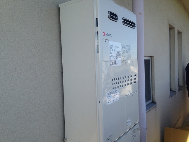 名古屋市熱田区 熱源機 ノーリツ （GTH-2444SAWX6H） 暖房付き 給湯器取替工事
