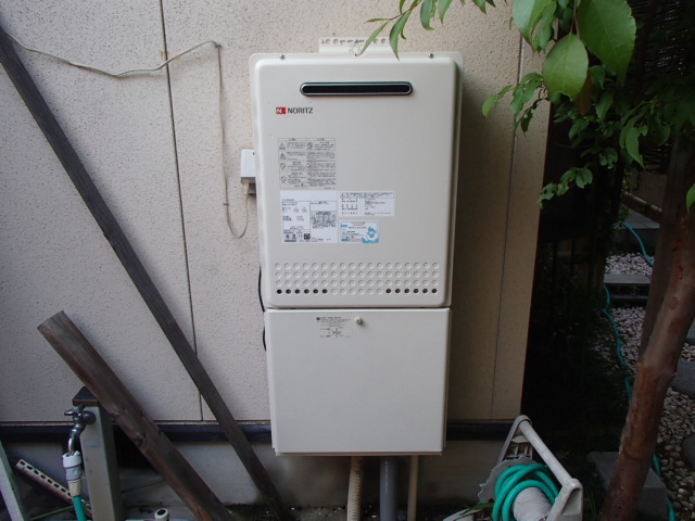 名古屋市緑区 ノーリツ（ GT-2050SAWX(13A)） 壁掛け型 ガス給湯器取替工事