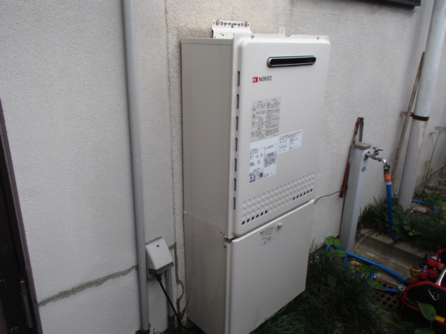 名古屋市名東区 壁掛け型 ノーリツ（GT-2050SAWX(13A)） ガス給湯器取替工事 