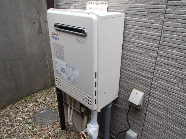 愛知県岡崎市 壁掛け型 エコジョーズ取替工事店 ノーリツ（GT-C2052SAWX(13A)）ガス給湯器取替工事
