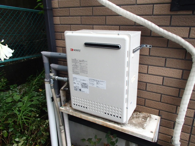 名古屋市千種区 ノーリツ(GT-2450SARX(13A)) 据置型 ガス給湯器取替工事