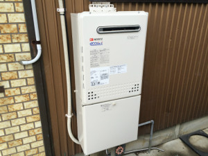 愛知県豊橋市 ノーリツ(GT-C2452SAWX-2) エコジョーズ取替 ガス給湯器取替工事
