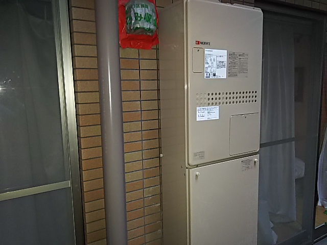 神奈川県川崎市多摩区 熱源給湯器故障 ノーリツ(GTH-2444AWX3H-H) ガス給湯器取替工事