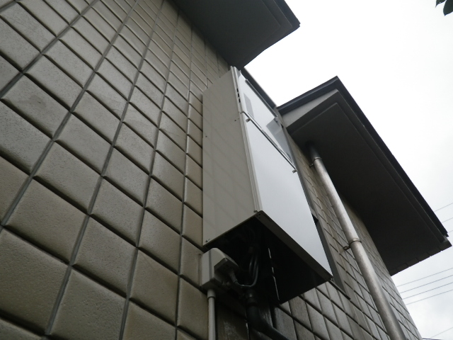 神戸市東灘区 リンナイ(RUF-A2400SAW) ガス給湯器取替工事