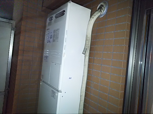 神奈川県横浜市南区給湯器 給湯器不良 追い炊きできない ノーリツ(GTH-2444SAWX3H-1BL) 熱源給湯器取替工事